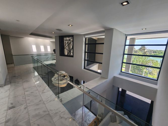 Casa de 4 alcobas en venta en Lagos Del Caujaral, Atlántico, 854 m² · foto 2 de 24