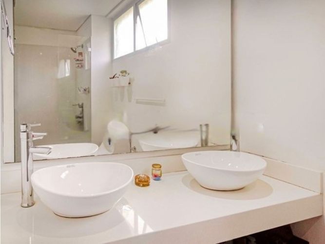 Casa de 3 alcobas en venta en El Dorado, Rionegro, 173 m² · foto 10 de 14