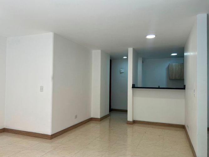 Apartamento de 2 alcobas en arriendo en Cumbres, Envigado, 76 m² · foto 14 de 18