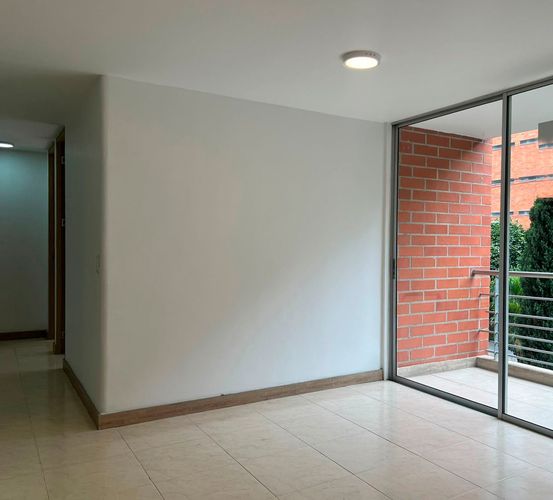 Apartamento de 2 alcobas en arriendo en Cumbres, Envigado, 76 m² · foto 9 de 18