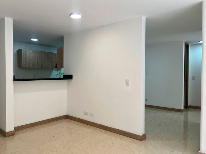 Apartamento de 2 alcobas en arriendo en Cumbres, Envigado, 76 m² · foto 16 de 18