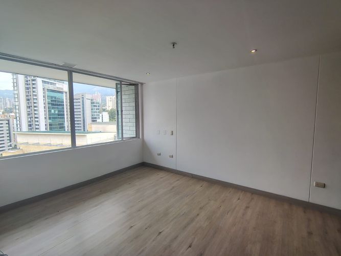 Apartamento en arriendo en El Poblado, Medellín · foto 7 de 12