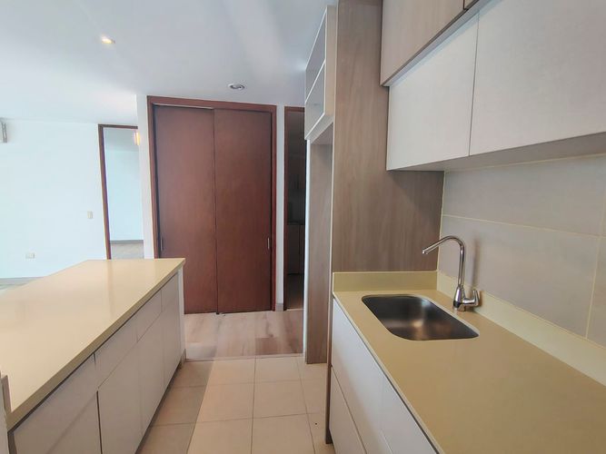 Apartamento en arriendo en El Poblado, Medellín · foto 2 de 12