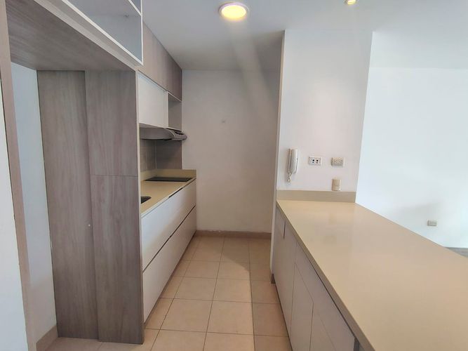 Apartamento en arriendo en El Poblado, Medellín · foto 3 de 12