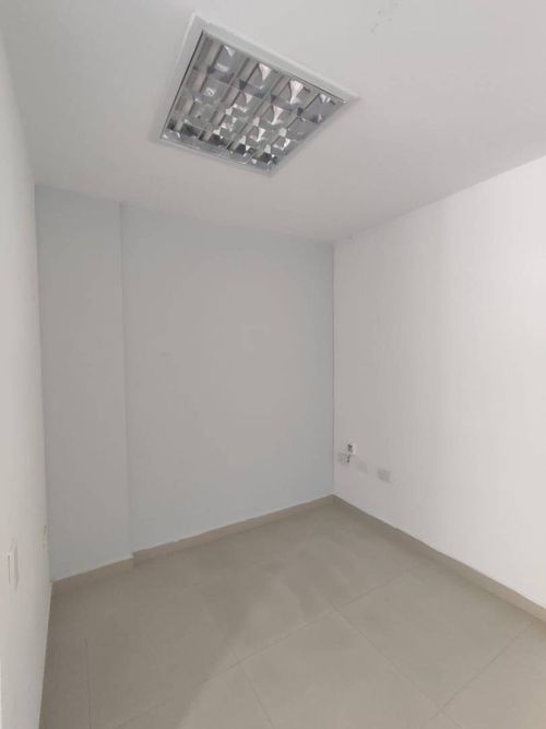 Local en arriendo en Cabecera Del Llano, Bucaramanga, 31 m² · foto 2 de 5