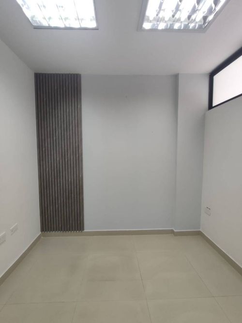 Local en arriendo en Cabecera Del Llano, Bucaramanga, 31 m² · foto 4 de 5