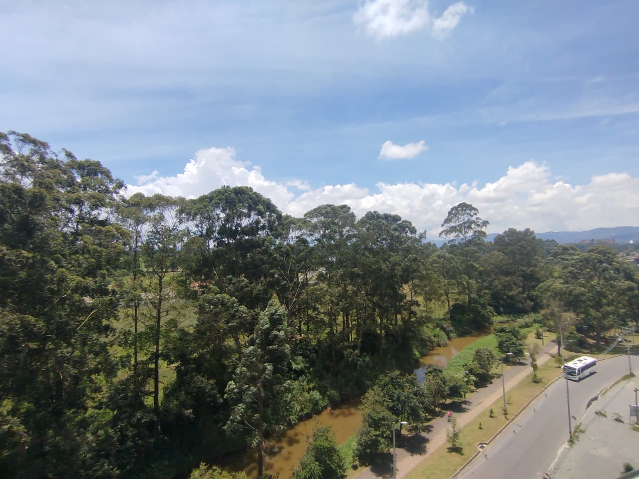 Apartamento en arriendo en Centro, Rionegro · foto 4 de 20