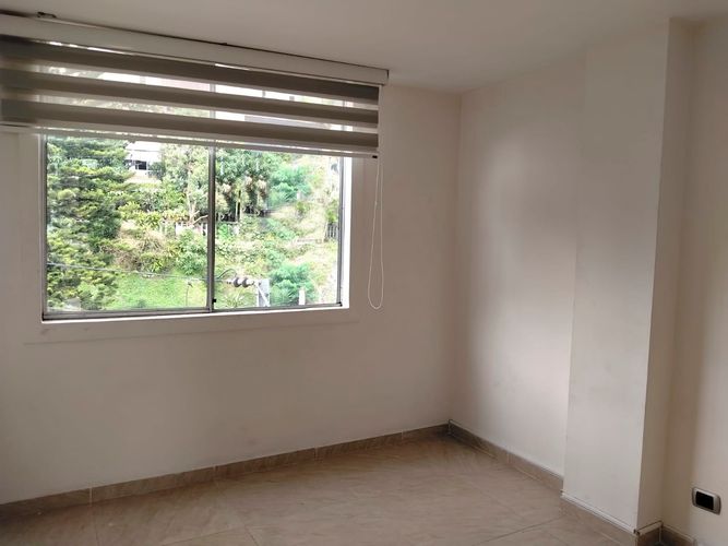 Apartamento de 3 alcobas en arriendo en El Poblado, Medellín, 85 m² · foto 14 de 19