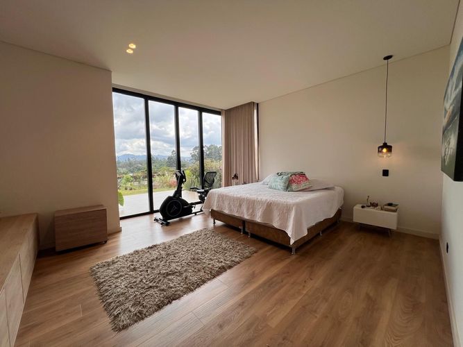 Casa de 3 alcobas en venta en La Ceja, 370 m² · foto 10 de 19