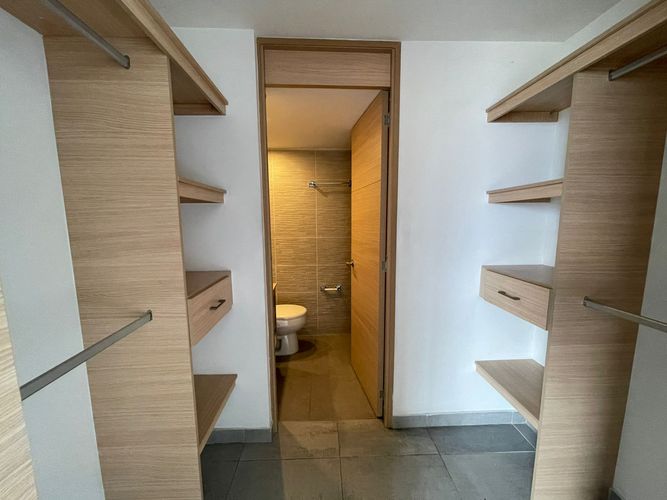 Apartamento en arriendo en Belén, Medellín · foto 17 de 19