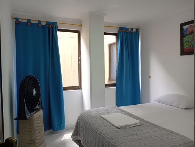 Apartamento de 4 alcobas en arriendo en Laureles, Medellín, 110 m² · foto 10 de 17