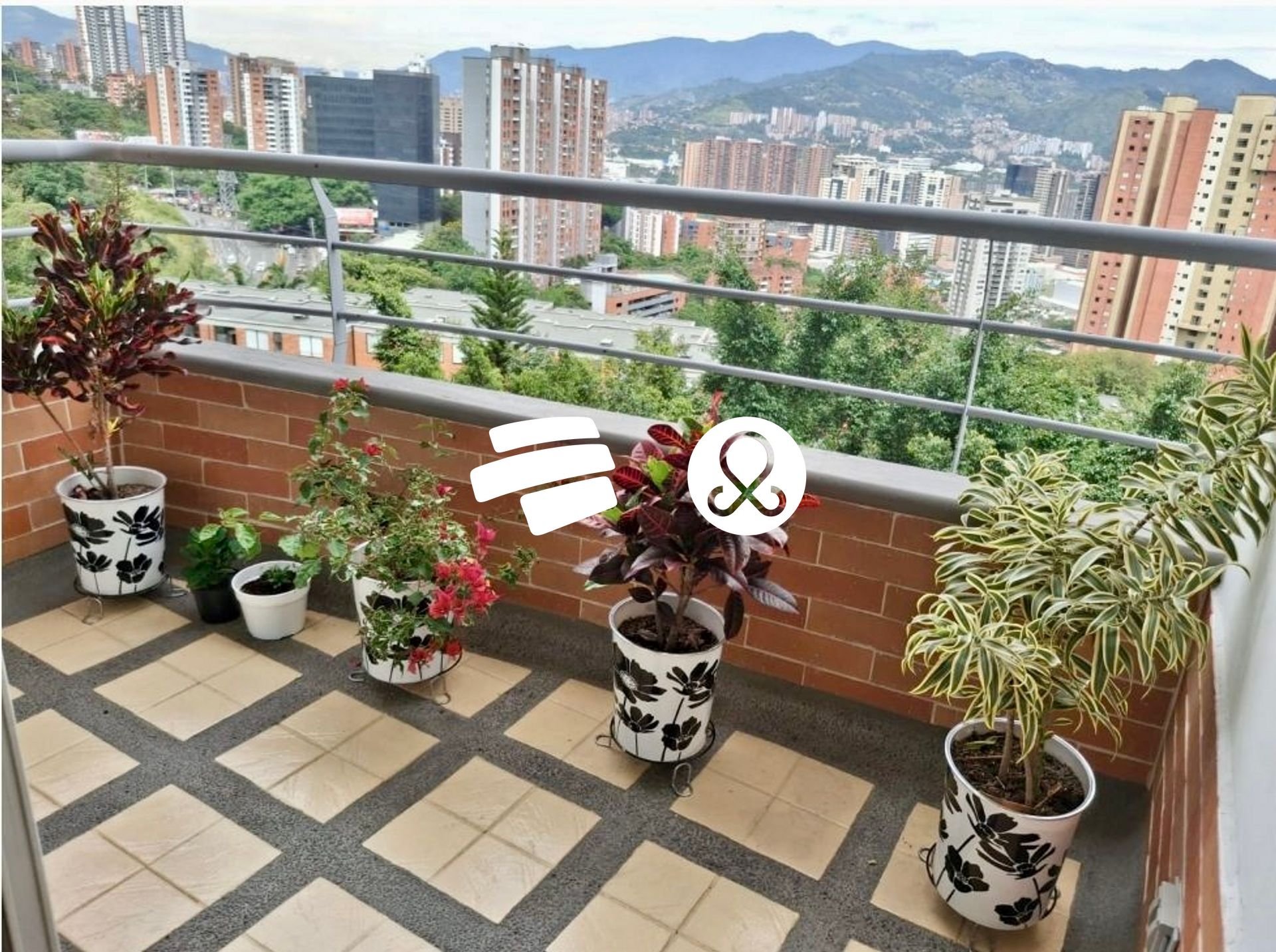 Apartment for sale in Loma del Indio, Medellín 2
