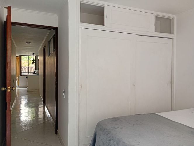 Apartamento de 4 alcobas en arriendo en Laureles, Medellín, 110 m² · foto 13 de 17