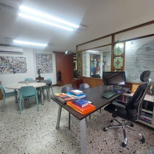 Oficina en venta en Suramericana, Medellín, 220 m² · foto 16 de 20