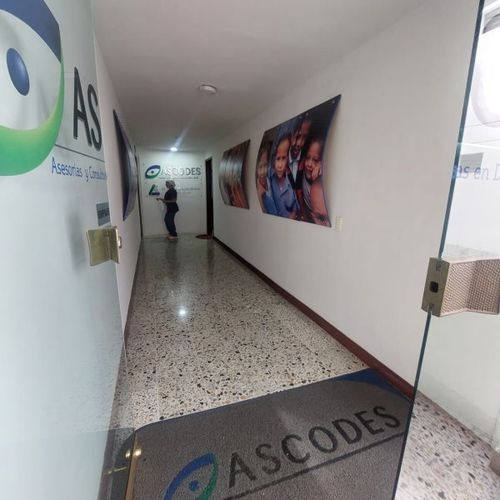 Oficina en venta en Suramericana, Medellín, 220 m² · foto 18 de 20