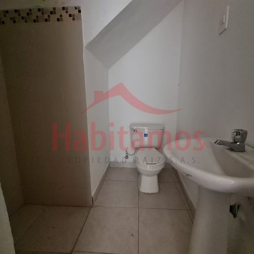 Casa de 6 alcobas en venta en Manila, Medellín, 305 m² · foto 17 de 20