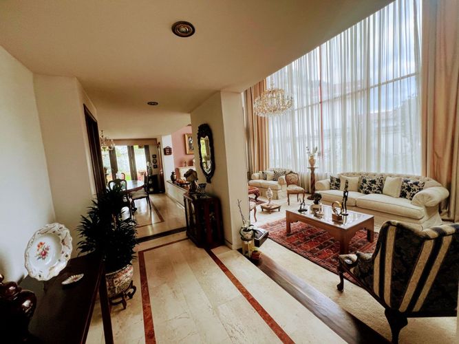 Casa de 4 alcobas en venta en San Jose De Bavaria, Bogotá, 242 m² · foto 7 de 18