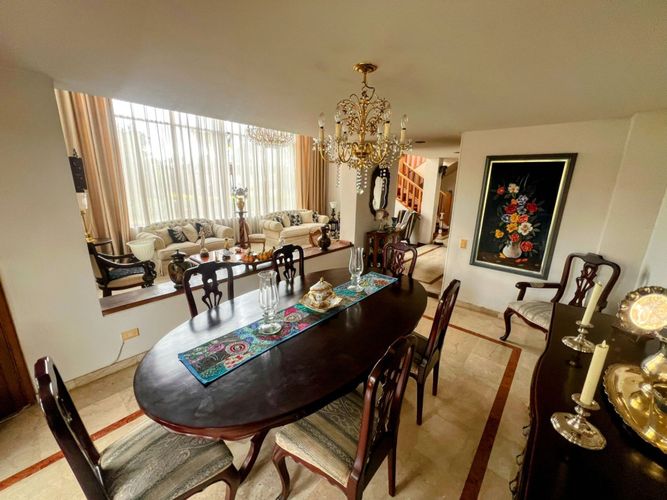 Casa de 4 alcobas en venta en San Jose De Bavaria, Bogotá, 242 m² · foto 12 de 18