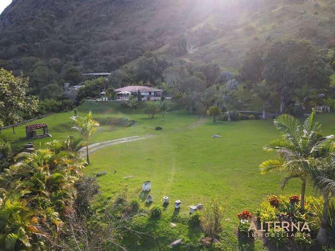 Finca en venta en Zarzal Curzao, Copacabana, 250 m² · foto 19 de 24