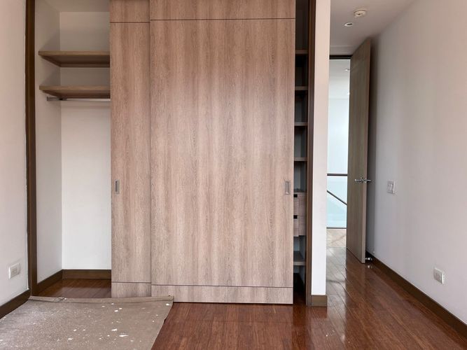 Casa de 3 alcobas en venta en Loma Del Chocho, Envigado, 226 m² · foto 9 de 20