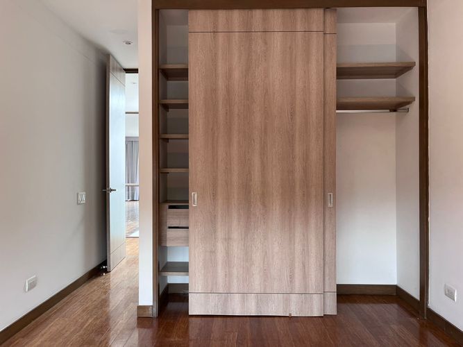 Casa de 3 alcobas en venta en Loma Del Chocho, Envigado, 226 m² · foto 8 de 20