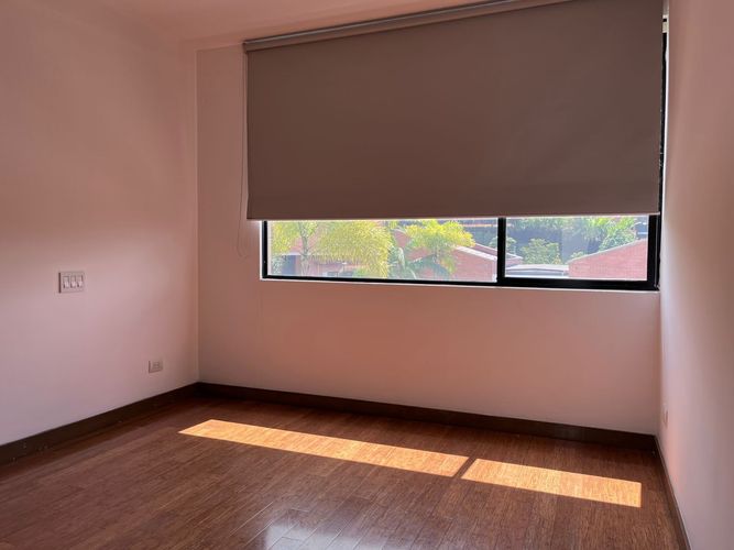 Casa de 3 alcobas en venta en Loma Del Chocho, Envigado, 226 m² · foto 14 de 20