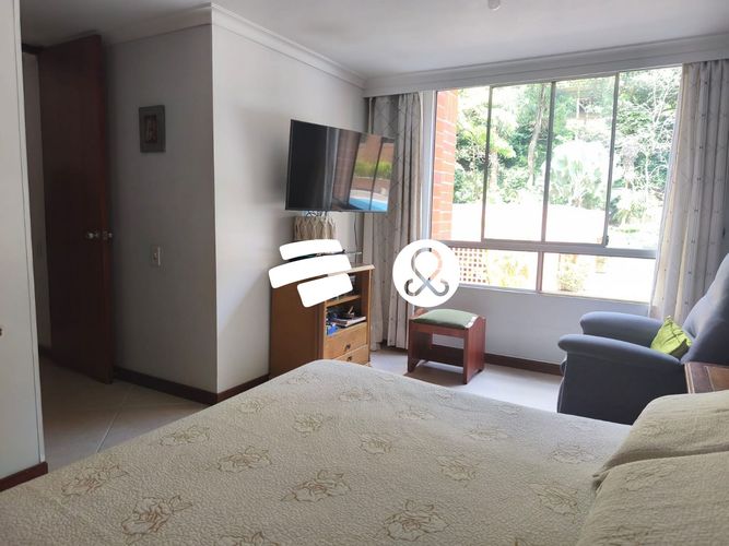 Apartamento de 4 alcobas en venta en Castropol, Medellín, 120 m² · foto 19 de 23