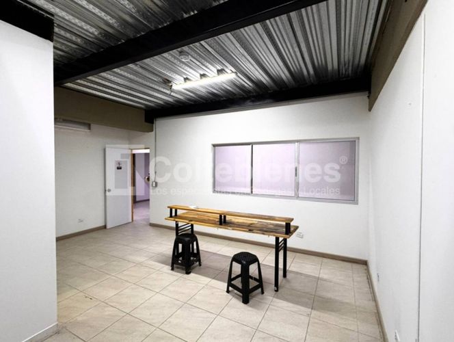 Oficina en arriendo en Suramérica, Itagüí, 222 m² · foto 7 de 15