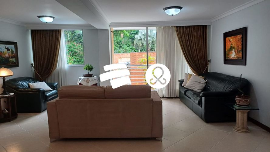 Apartamento de 3 alcobas en venta en El Poblado, Medellín, 120 m² · foto 2 de 17