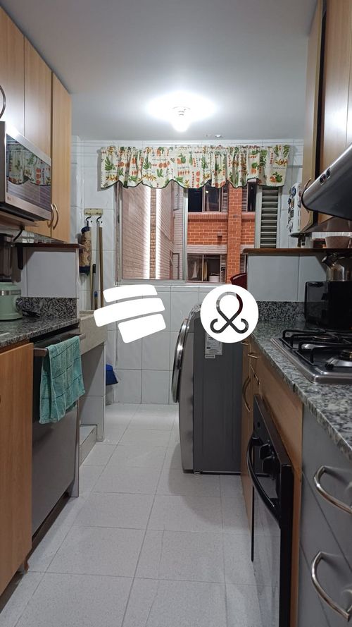 Apartamento de 3 alcobas en venta en El Poblado, Medellín, 120 m² · foto 4 de 17