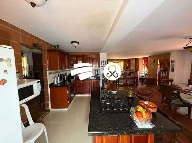 Finca en venta en Barro Blanco, Guarne, 6119 m² · foto 3 de 19