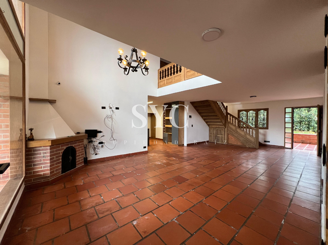 Casa de 6 alcobas en venta en Campo Alegre, El Carmen de Viboral, 1400 m² · foto 5 de 24
