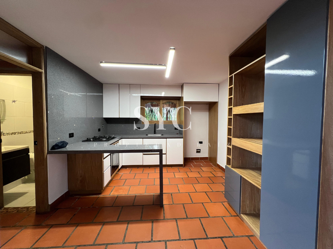 Casa de 6 alcobas en venta en Campo Alegre, El Carmen de Viboral, 1400 m² · foto 7 de 24
