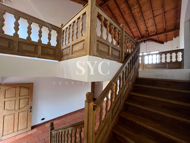 Casa de 6 alcobas en venta en Campo Alegre, El Carmen de Viboral, 1400 m² · foto 9 de 24