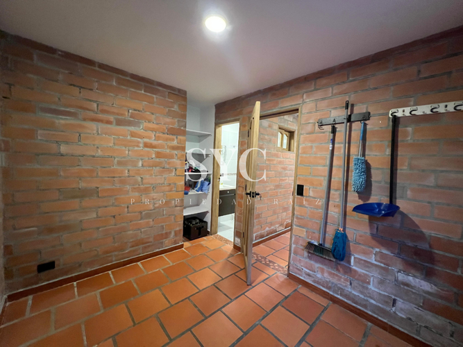 Casa de 6 alcobas en venta en Campo Alegre, El Carmen de Viboral, 1400 m² · foto 19 de 24