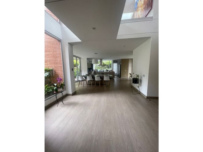 Casa de 4 alcobas en venta en Sotileza, Bogotá, 500 m² · foto 6 de 24