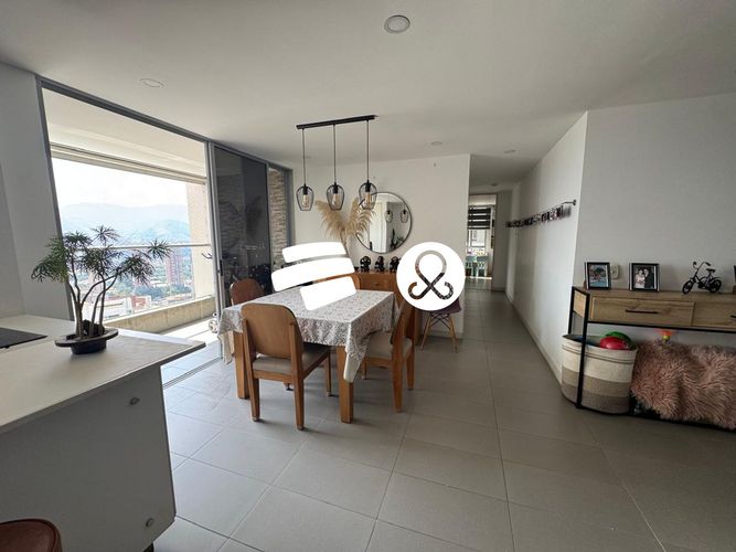 Apartamento de 2 alcobas en venta en Boston, Medellín, 94 m² · foto 6 de 20