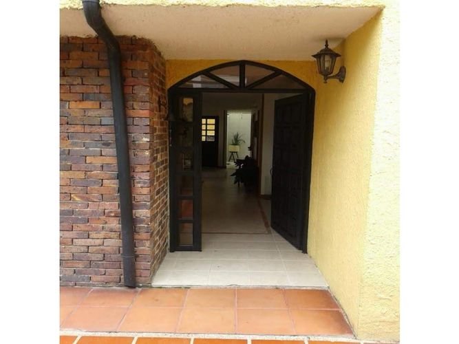 Casa de 3 alcobas en venta en Cota, 197 m² · foto 8 de 24