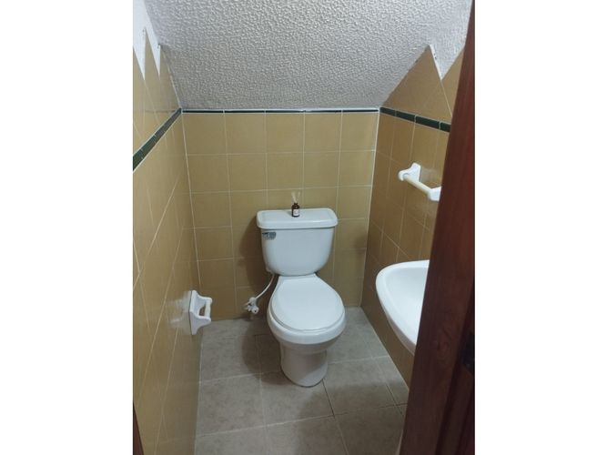 Casa de 3 alcobas en venta en Cota, 197 m² · foto 13 de 24