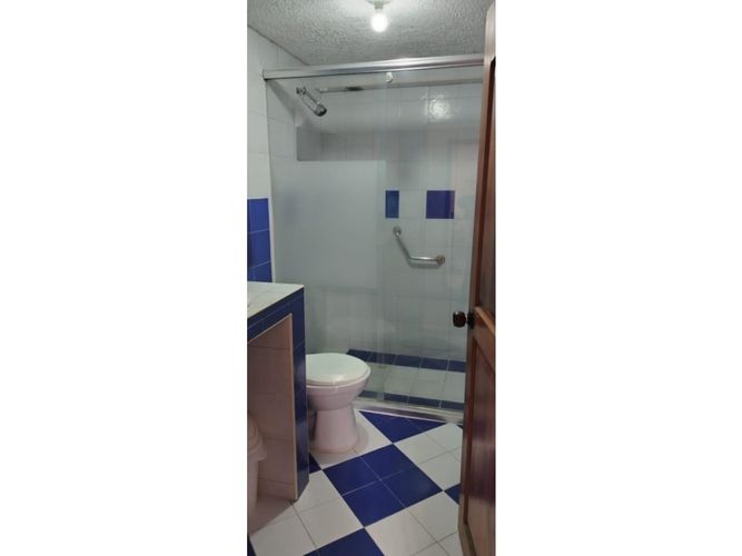 Casa de 3 alcobas en venta en Cota, 197 m² · foto 16 de 24