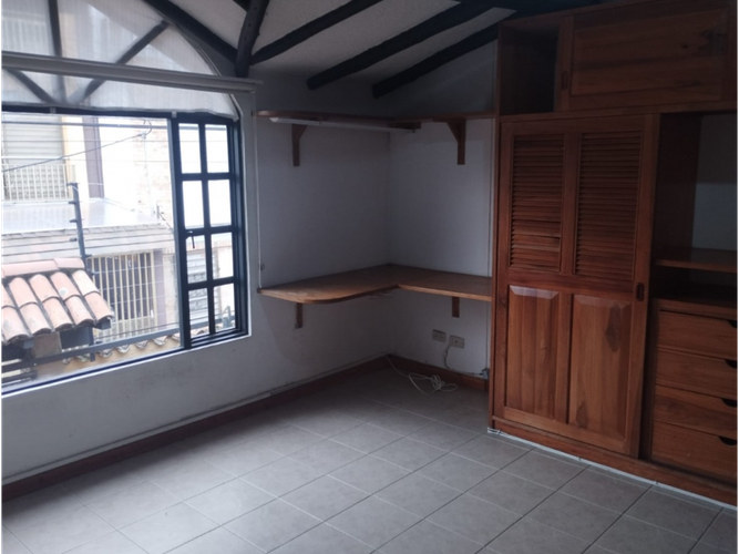 Casa de 3 alcobas en venta en Cota, 197 m² · foto 20 de 24