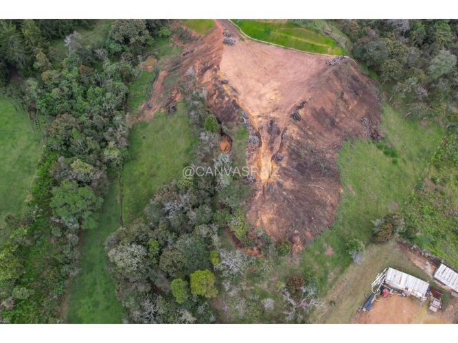 Lote en venta en La Mosquita, Guarne, 4840 m² · foto 6 de 16