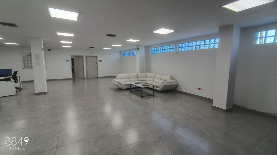 Bodega en venta en El Poblado, Barranquilla, 1076 m² · foto 14 de 24
