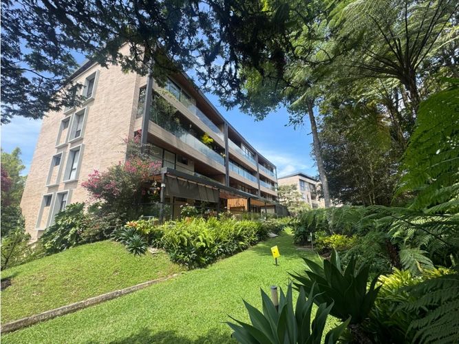 Apartamento de 2 alcobas en venta en Llano Grande, Rionegro, 137 m² · foto 3 de 20