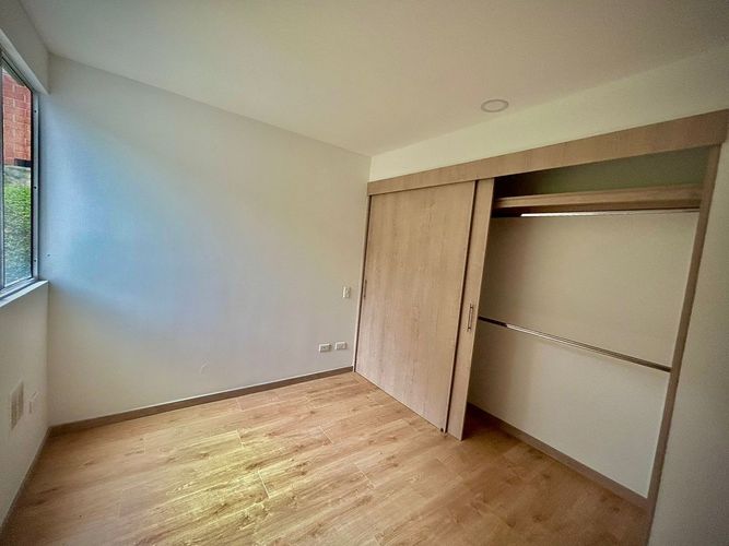 Apartamento de 2 alcobas en venta en Cuchillas De San Jose, Rionegro, 54 m² · foto 19 de 24