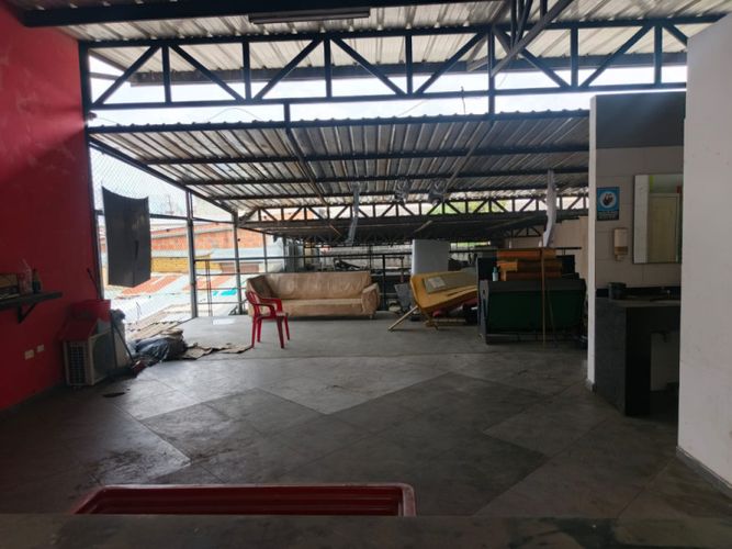 Local en venta en Girardot, Bucaramanga, 363 m² · foto 18 de 21