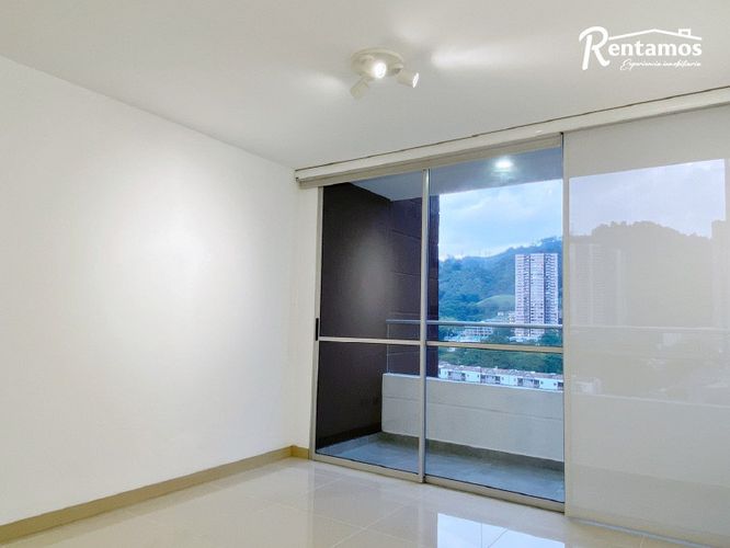 Apartamento de 3 alcobas en venta en Sabaneta Real, Sabaneta, 65 m² · foto 3 de 16
