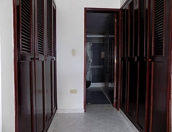 Apartamento de 3 alcobas en venta en La Aurora, Bucaramanga, 120 m² · foto 6 de 15