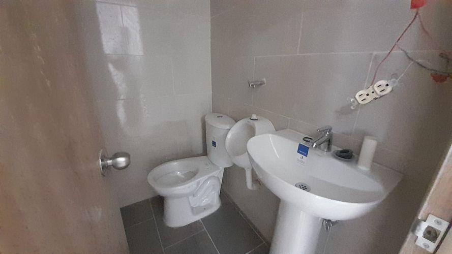 Local en arriendo en Cabañas, Bello, 120 m² · foto 2 de 8