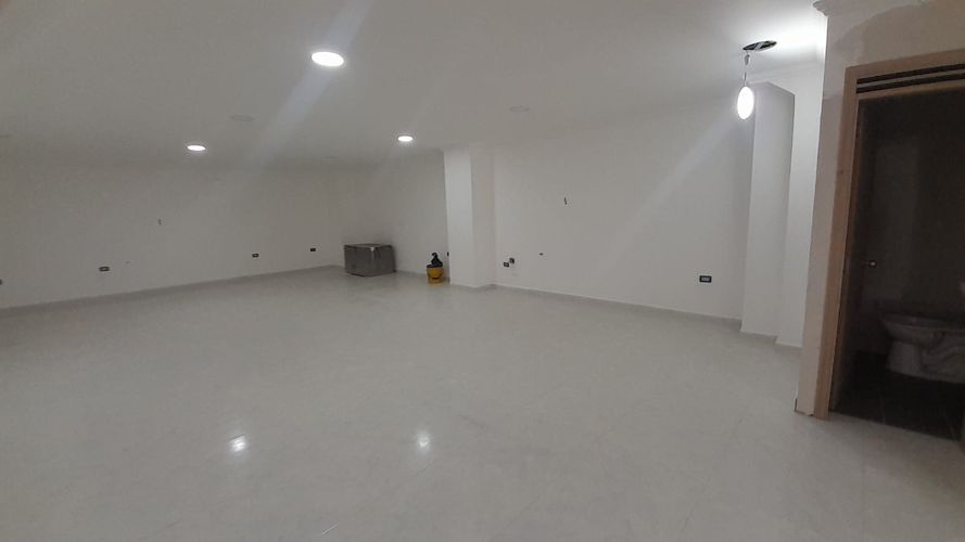 Local en arriendo en Cabañas, Bello, 120 m² · foto 3 de 8